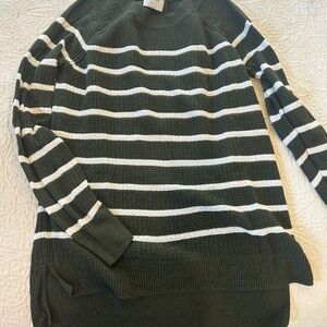 Old Navy Green Sweater - medium tall